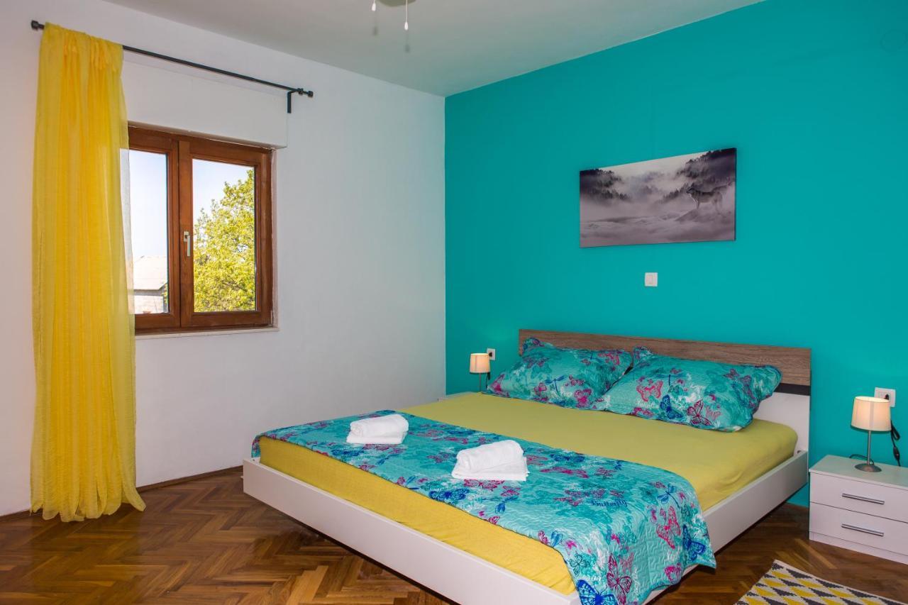 Holiday Home Villa Marija Radosic  エクステリア 写真