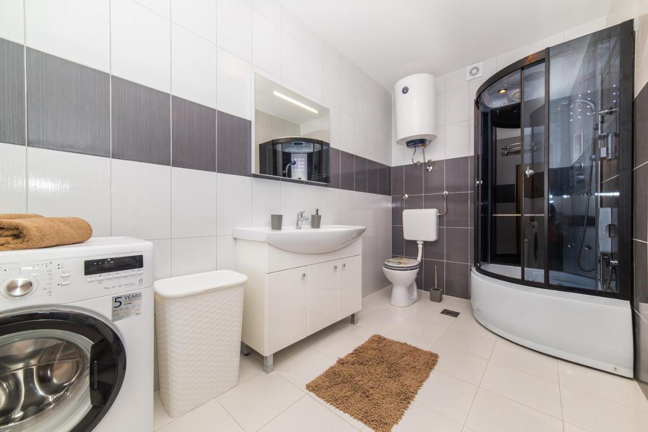 Holiday Home Villa Marija Radosic  エクステリア 写真
