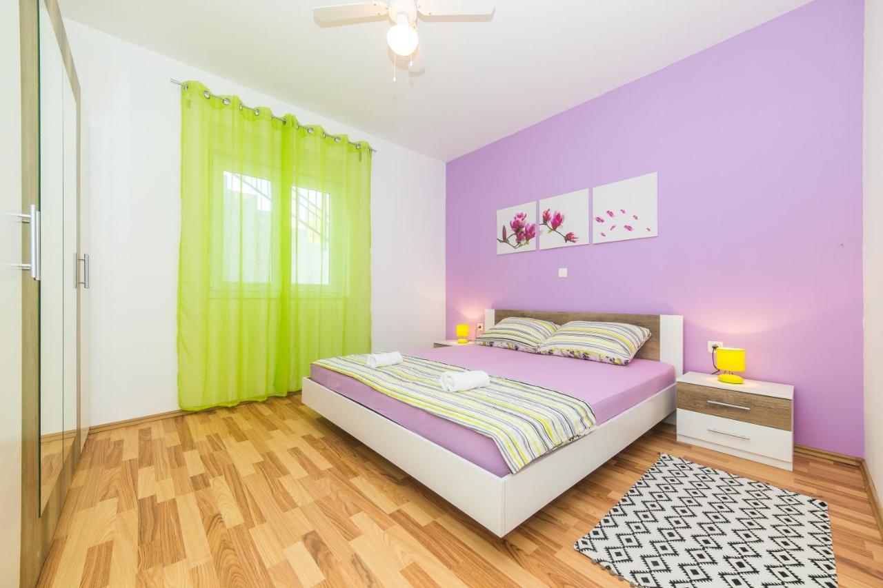 Holiday Home Villa Marija Radosic  エクステリア 写真